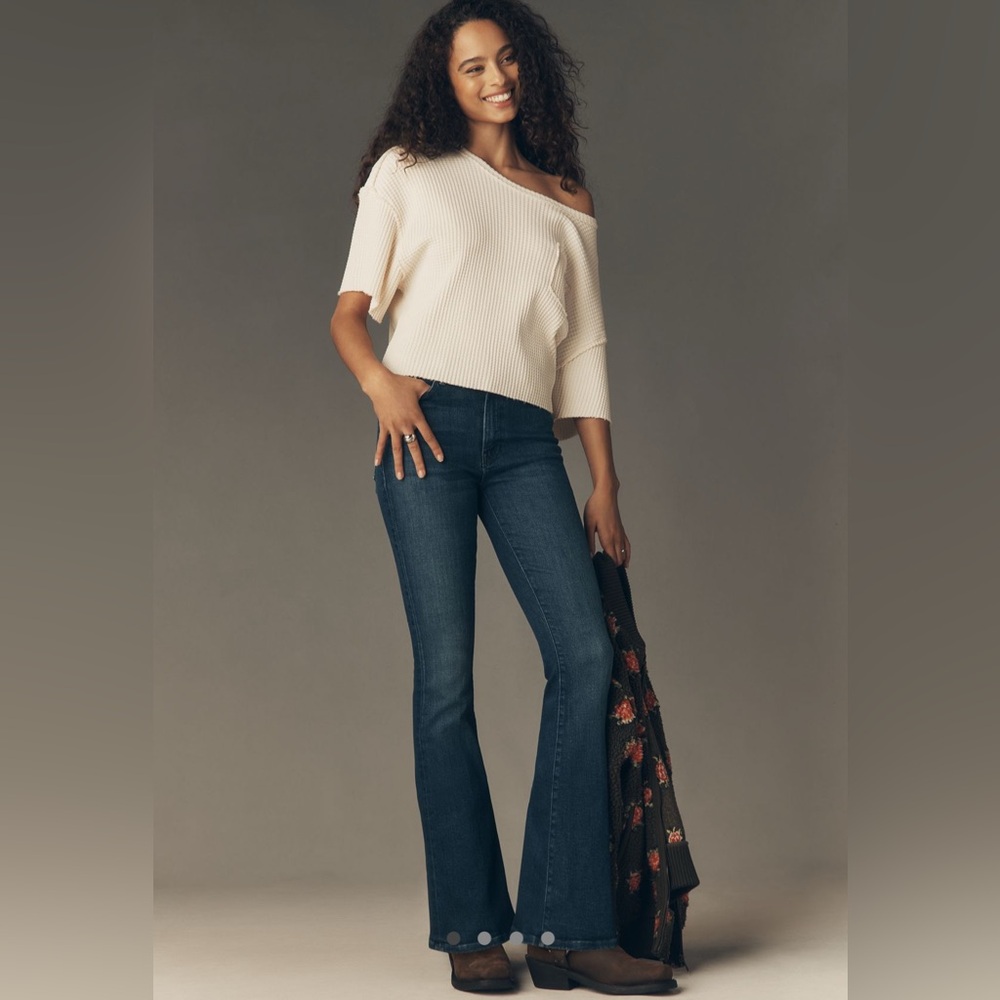 Anthropologie Mother The WeekenderMid Rise Flare Jean